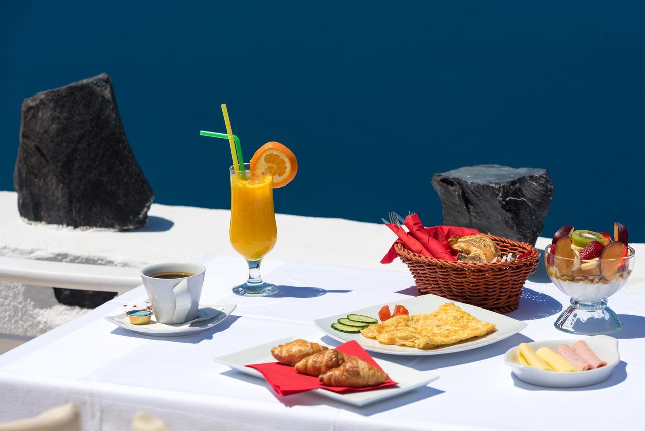 Iriana Suites Fira  Exteriör bild