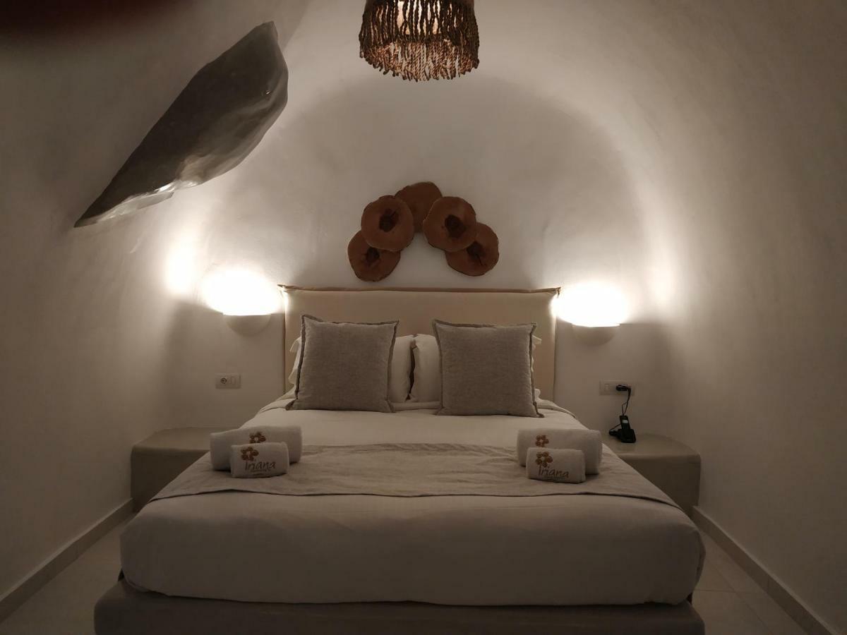 Iriana Suites Fira  Exteriör bild