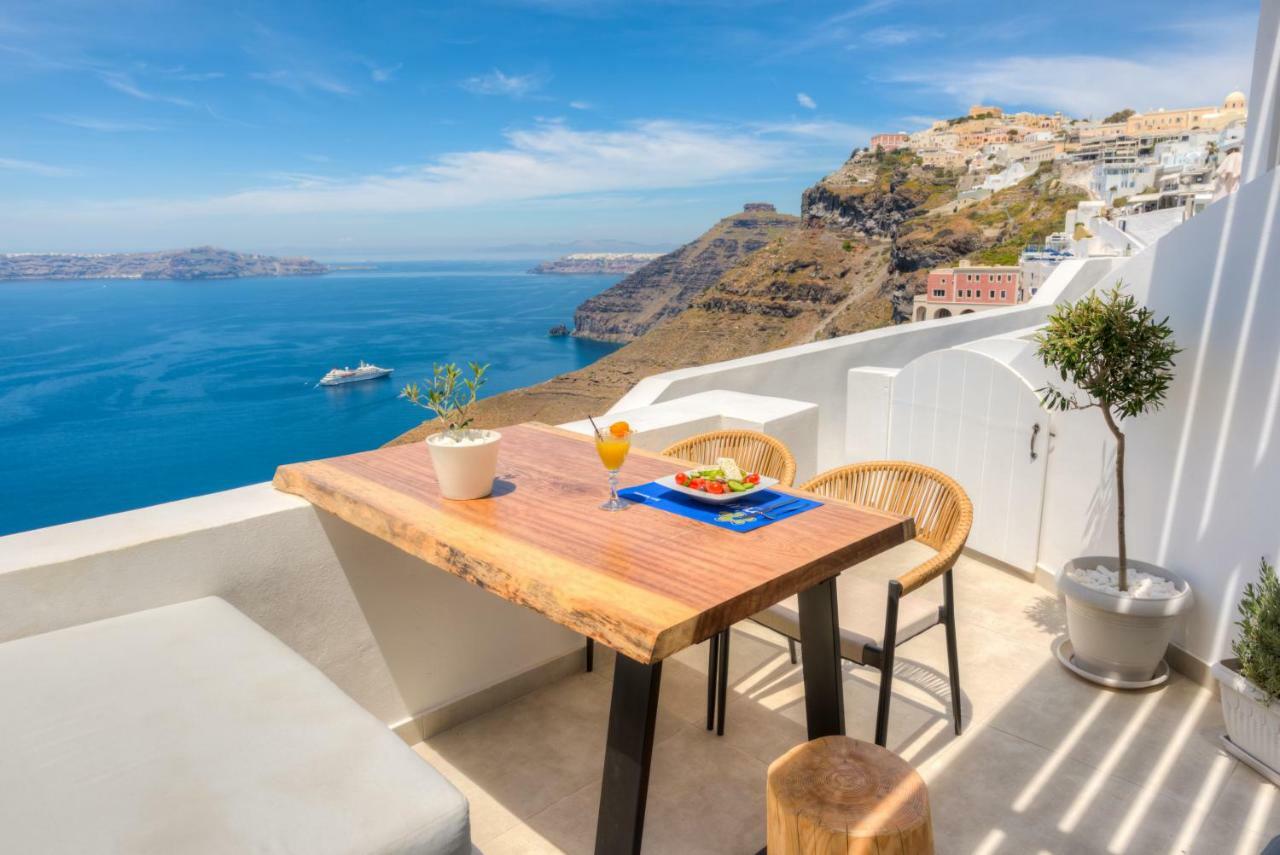 Iriana Suites Fira  Exteriör bild