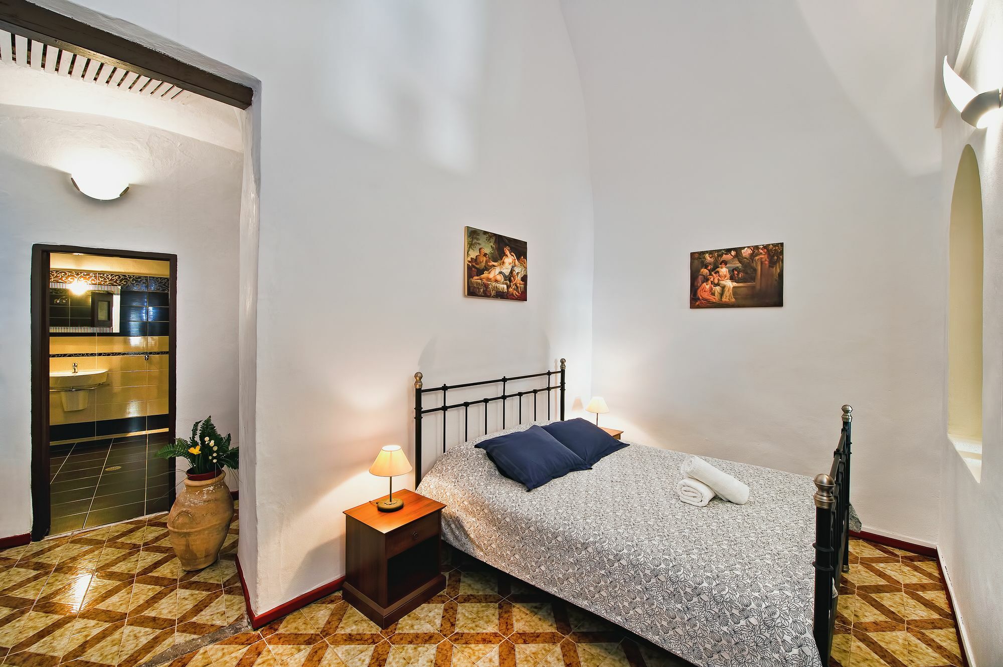 Iriana Suites Fira  Exteriör bild